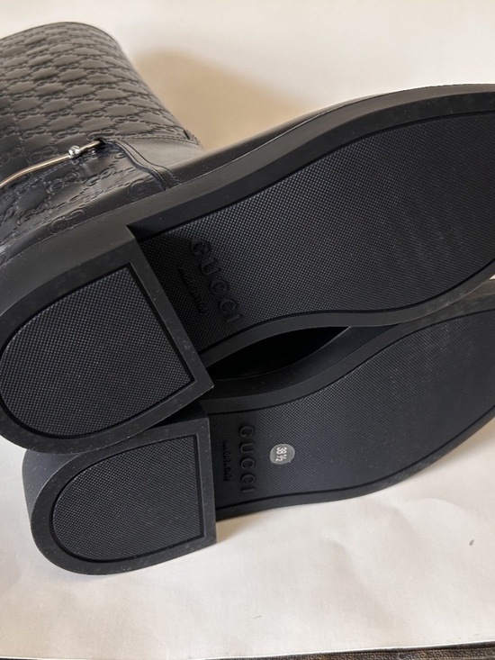 GUCCI Équestrian Noir Knee Boots Monogram Embossed Leather Size 8.5 NIB 806391 - Picture 9 of 12